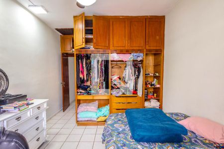Casa para alugar com 150m², 3 quartos e 2 vagas Casa para alugar com 150m², 3 quartos e 2 vagasSuíte