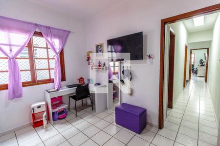 Casa para alugar com 150m², 3 quartos e 2 vagas Casa para alugar com 150m², 3 quartos e 2 vagasQuarto 2