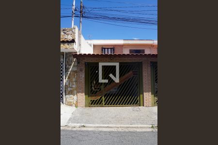 Casa à venda com 118m², 3 quartos e 1 vagaFachada