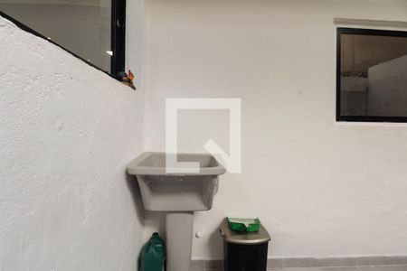 Apartamento à venda com 130m², 2 quartos e 1 vaga Apartamento à venda com 130m², 2 quartos e 1 vagaÁrea de serviço