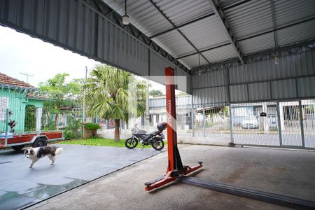 Casa à venda com 150m², 2 quartos e 3 vagasGaragem - Pátio