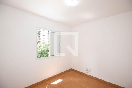 Apartamento para alugar com 95m², 3 quartos e 2 vagas Apartamento para alugar com 95m², 3 quartos e 2 vagasQuarto 2
