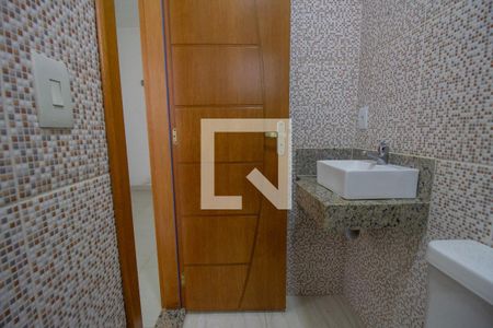 Casa à venda com 350m², 3 quartos e 1 vaga Casa à venda com 350m², 3 quartos e 1 vagaBanheiro da Suíte 2