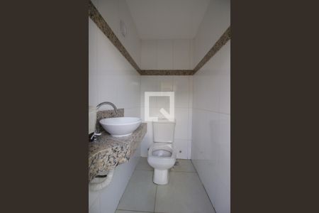 Casa à venda com 350m², 3 quartos e 1 vaga Casa à venda com 350m², 3 quartos e 1 vagaLavabo da Piscina