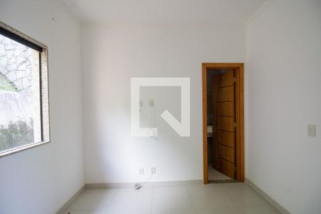 Casa à venda com 350m², 3 quartos e 1 vaga Casa à venda com 350m², 3 quartos e 1 vagaSuíte 3