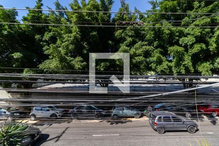 Casa à venda com 170m², 4 quartos e 2 vagasÁrea Externa