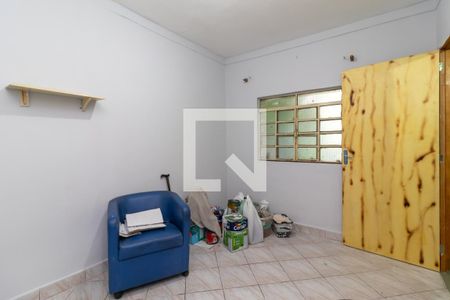 Casa à venda com 170m², 4 quartos e 2 vagasQuarto de Serviço