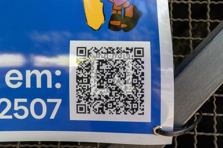 Casa à venda com 170m², 4 quartos e 2 vagasFachada