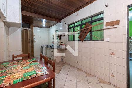 Casa à venda com 170m², 4 quartos e 2 vagasCopa