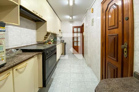 Apartamento à venda com 85m², 2 quartos e sem vagaCozinha