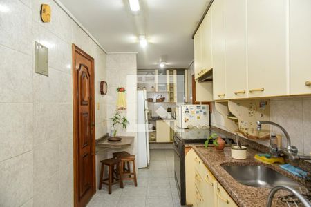 Apartamento à venda com 85m², 2 quartos e sem vagaCozinha