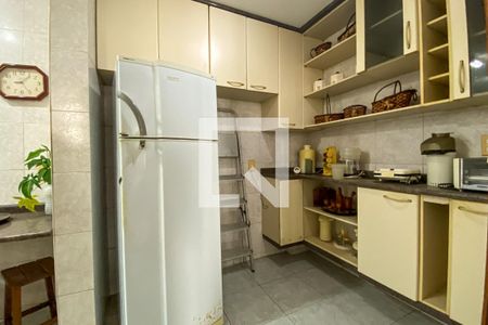 Apartamento à venda com 85m², 2 quartos e sem vagaCozinha