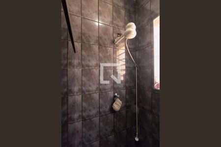 Casa à venda com 600m², 5 quartos e 20 vagas Casa à venda com 600m², 5 quartos e 20 vagasBanheiro Social