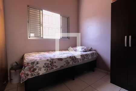 Casa à venda com 600m², 5 quartos e 20 vagas Casa à venda com 600m², 5 quartos e 20 vagasQuarto 1