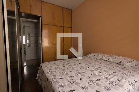 Casa à venda com 600m², 5 quartos e 20 vagas Casa à venda com 600m², 5 quartos e 20 vagasSuíte 1