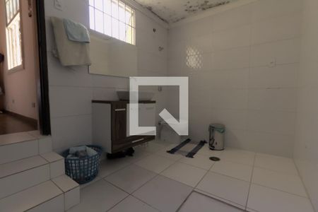 Casa à venda com 600m², 5 quartos e 20 vagas Casa à venda com 600m², 5 quartos e 20 vagasBanheiro da Suíte 1