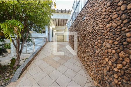 Casa à venda com 570m², 4 quartos e 4 vagas