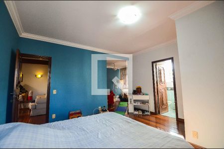 Casa à venda com 570m², 4 quartos e 4 vagas