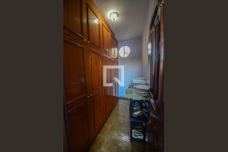 Casa à venda com 570m², 4 quartos e 4 vagas