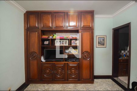 Casa à venda com 570m², 4 quartos e 4 vagas