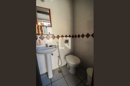 Casa à venda com 570m², 4 quartos e 4 vagas