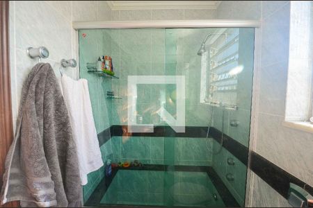 Casa à venda com 570m², 4 quartos e 4 vagas