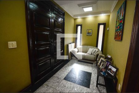 Casa à venda com 570m², 4 quartos e 4 vagas