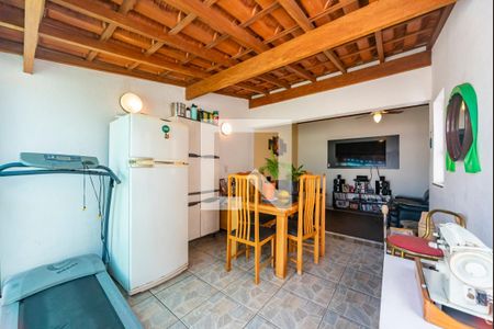 Apartamento à venda com 185m², 3 quartos e 2 vagas Apartamento à venda com 185m², 3 quartos e 2 vagasSala da cobertura