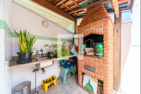 Apartamento à venda com 185m², 3 quartos e 2 vagas Apartamento à venda com 185m², 3 quartos e 2 vagasChurrasqueira