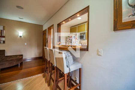 Apartamento à venda com 164m², 2 quartos e 2 vagas Apartamento à venda com 164m², 2 quartos e 2 vagasEscritório