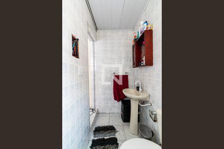 Casa à venda com 320m², 9 quartos e 2 vagas Casa à venda com 320m², 9 quartos e 2 vagasBanheiro casa 3