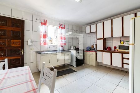 Casa à venda com 320m², 9 quartos e 2 vagas Casa à venda com 320m², 9 quartos e 2 vagasCozinha casa 1