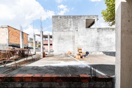 Casa à venda com 320m², 9 quartos e 2 vagas Casa à venda com 320m², 9 quartos e 2 vagasVista Quarto 2 casa 1