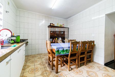 Casa à venda com 320m², 9 quartos e 2 vagas Casa à venda com 320m², 9 quartos e 2 vagasCozinha