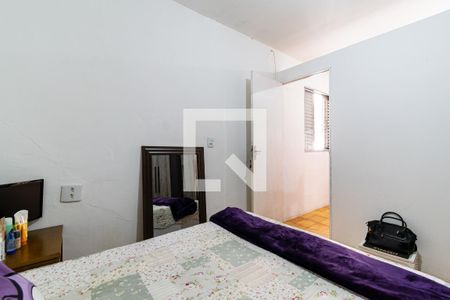 Casa à venda com 320m², 9 quartos e 2 vagas Casa à venda com 320m², 9 quartos e 2 vagasQuarto 2 casa 4