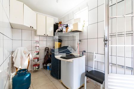 Casa à venda com 320m², 9 quartos e 2 vagas Casa à venda com 320m², 9 quartos e 2 vagasLavanderia casa 1