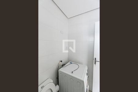 Banheiro de apartamento para alugar com 1 quarto, 24m² em Centro Histórico, Porto Alegre