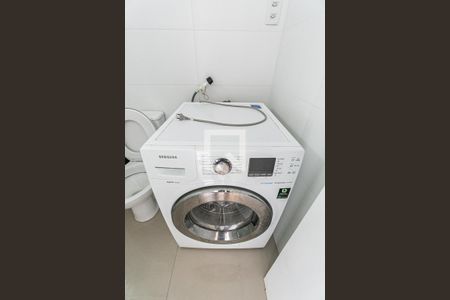 Banheiro de apartamento para alugar com 1 quarto, 24m² em Centro Histórico, Porto Alegre