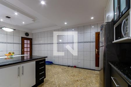 Casa à venda com 366m², 3 quartos e 6 vagas Casa à venda com 366m², 3 quartos e 6 vagasCozinha