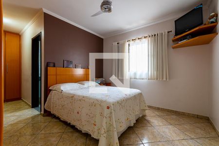 Casa à venda com 366m², 3 quartos e 6 vagas Casa à venda com 366m², 3 quartos e 6 vagasSuíte 3