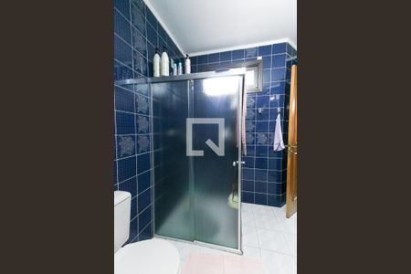 Casa à venda com 400m², 3 quartos e 2 vagasBanheiro da suíte 2