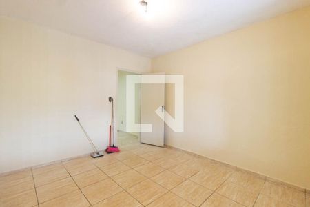 Casa para alugar com 90m², 2 quartos e 1 vagaQuarto