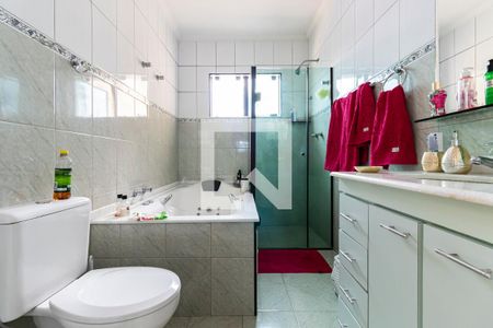 Casa à venda com 227m², 3 quartos e 4 vagas2o. Andar - Banheiro da Suíte 3