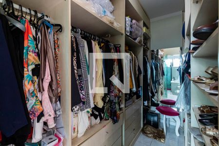Casa à venda com 227m², 3 quartos e 4 vagas2o. Andar - Closet da Suíte 3