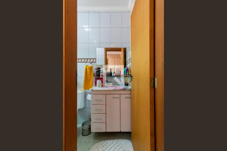 Casa à venda com 227m², 3 quartos e 4 vagas2o. Andar - Banheiro da Suíte 1