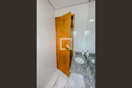 Apartamento à venda com 36m², 2 quartos e sem vagaBanheiro