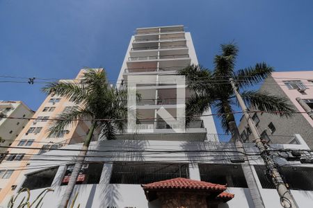 Apartamento para alugar com 89m², 2 quartos e 1 vaga Apartamento para alugar com 89m², 2 quartos e 1 vagaFachada