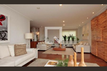 Apartamento à venda com 3 quartos, 222m² em Higienópolis, São Paulo