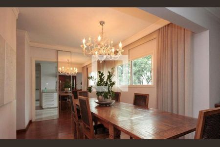 Apartamento à venda com 3 quartos, 222m² em Higienópolis, São Paulo