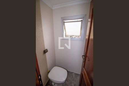 Apartamento à venda com 150m², 3 quartos e 2 vagasBanheiro da Suíte 2